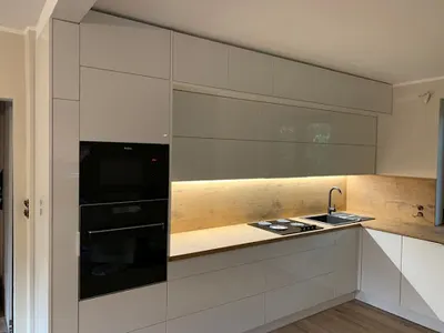 BOSKIE MEBLE - KUCHNIE GARDEROBY MEBLE NA WYMIAR PROJEKTOWANIE PRODUKCJA MONTAŻ